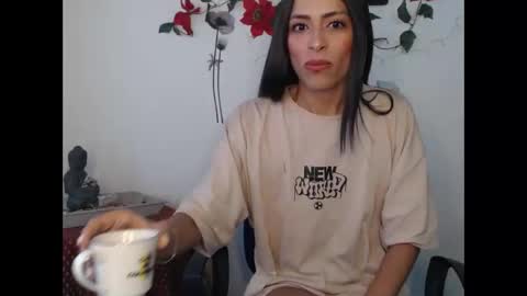 Snapshot of liamiler01_ chatting on 12/10/24, 12:16 Lia Miller online show from 12/10/24, 12:16