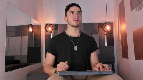 Liam online show from 02/22/26, 12:15