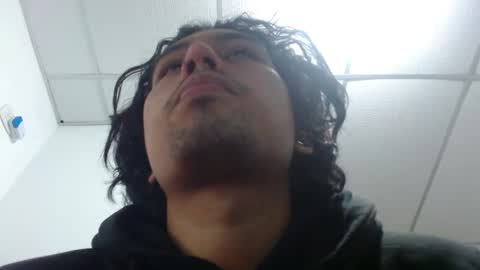 Snapshot of liamrides chatting on 09/29/25, 01:11 liamrides online show from 09/29/25, 01:11