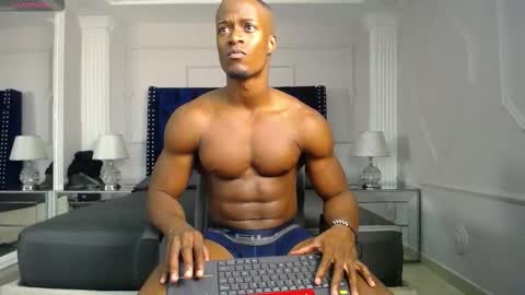 LiamRivers online show from 12/17/25, 07:42