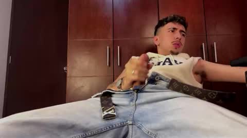 Liam online show from 11/20/25, 06:13