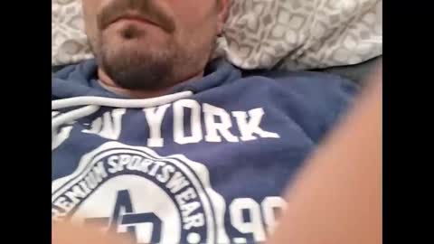Snapshot of lian5602 chatting on 11/14/25, 11:53 LiamCross online show from 11/14/25, 11:53