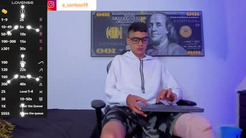    online show from 01/01/25, 11:51