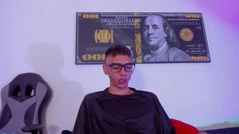    online show from 02/11/25, 03:29