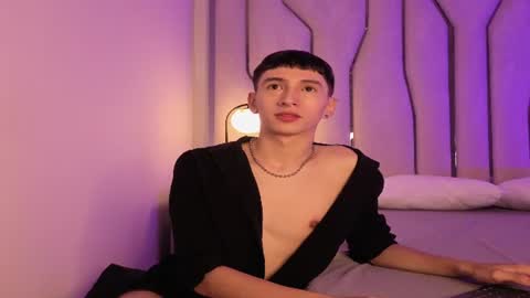 Snapshot of lian_cameron chatting on 07/07/26, 03:42 lian_cameron online show from 07/07/26, 03:42
