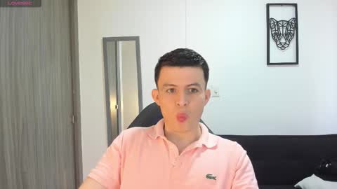 Snapshot of lian_eathan chatting on 10/14/25, 10:10 lian_eathan online show from 10/14/25, 10:10