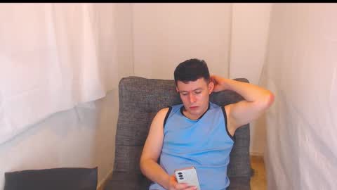 lian_eathan online show from 01/16/26, 04:11