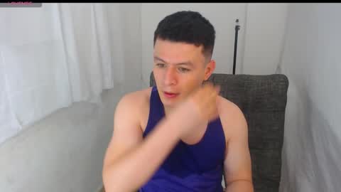 lian_eathan online show from 02/22/26, 03:54