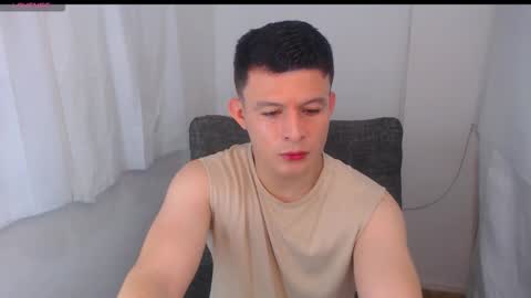 lian_eathan online show from 03/23/26, 07:51