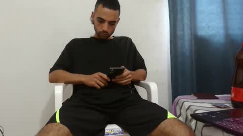 Snapshot of lian_mike203523 chatting on 10/20/25, 03:12 lian_mike203523 online show from 10/20/25, 03:12