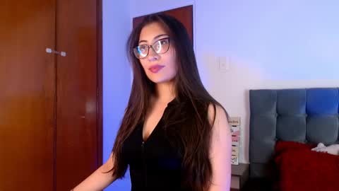 Liana  online show from 09/30/25, 06:02