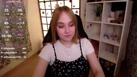 Liana online show from 01/30/25, 05:19