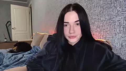 liana_diva online show from 11/15/25, 08:38