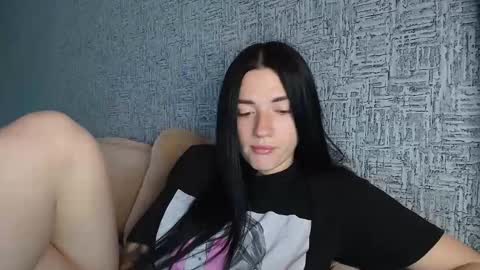 Snapshot of liana_diva chatting on 06/07/26, 11:03 liana_diva online show from 06/07/26, 11:03