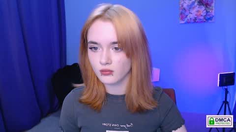 Little Liana  online show from 01/02/25, 07:40