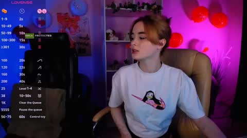 Little Liana  online show from 02/15/25, 12:04