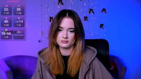 Little Liana  online show from 02/03/26, 08:36