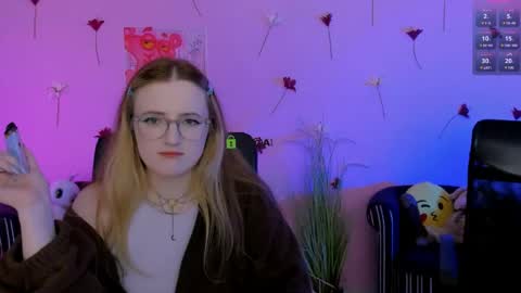 Little Liana  online show from 05/29/26, 07:23