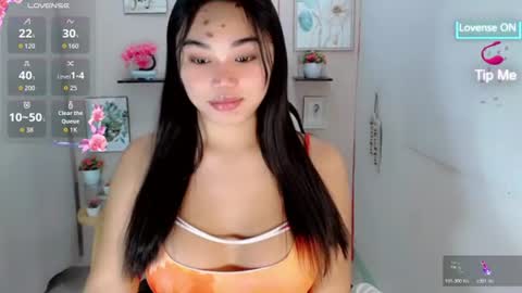 Snapshot of liane_mei chatting on 07/01/26, 06:37 Liane online show from 07/01/26, 06:37