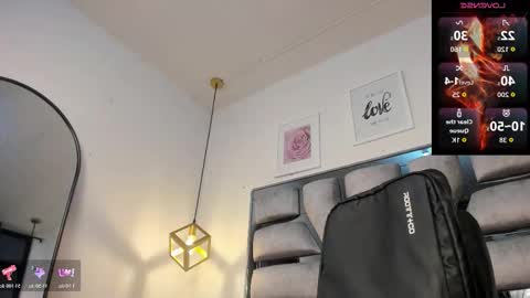 lianfox_ online show from 03/25/26, 12:22