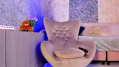 Snapshot of liannaa_ chatting on 07/29/26, 07:34 Lian online show from 07/29/26, 07:34