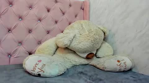 Grace online show from 03/26/26, 02:55