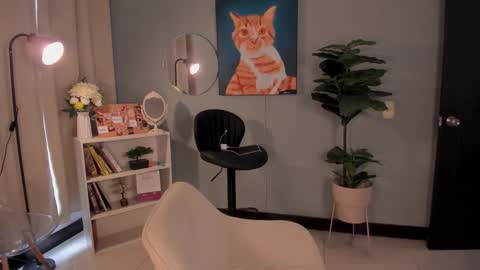 Lia online show from 02/25/26, 01:32