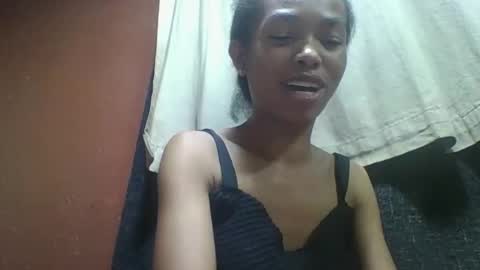 liaraisha online show from 12/01/25, 08:30