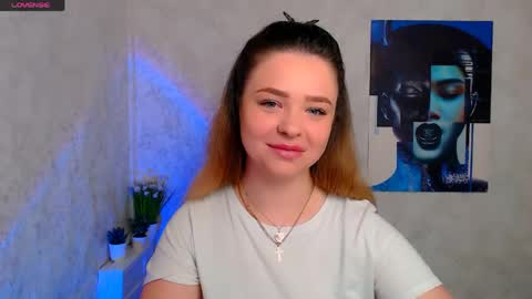 Liara online show from 05/14/26, 07:48