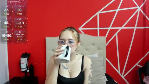 Lia Roberts online show from 01/11/25, 12:07