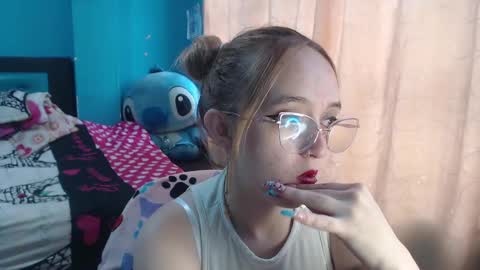 Lia Roberts online show from 02/10/25, 12:18