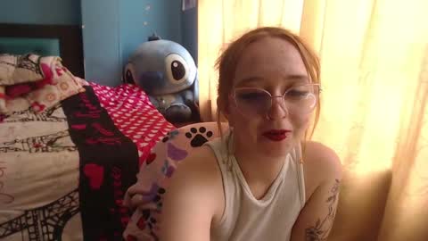 Lia Roberts online show from 02/10/25, 06:24