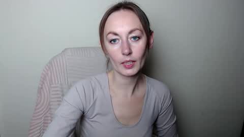 Lia online show from 03/07/26, 12:13