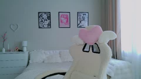 Snapshot of liasexyashell chatting on 07/24/26, 11:30 Lia online show from 07/24/26, 11:30