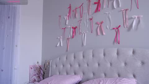 Lia online show from 02/23/26, 03:26