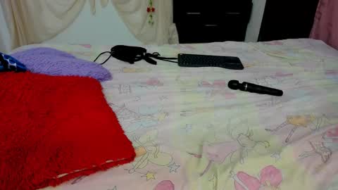 Lia online show from 02/20/25, 02:35