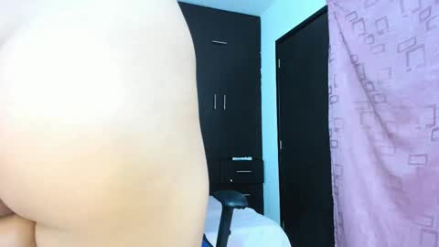 Lia online show from 03/05/25, 04:02