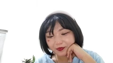 Snapshot of libbiepostlethwaite chatting on 05/07/26, 04:23 Molly online show from 05/07/26, 04:23