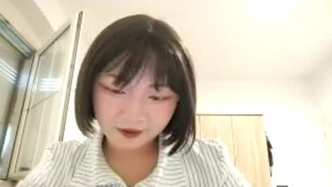 Molly online show from 07/17/26, 04:45