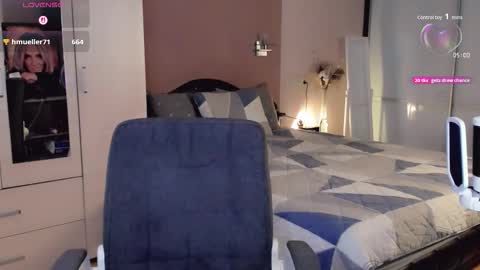 Libby online show from 10/28/25, 10:52