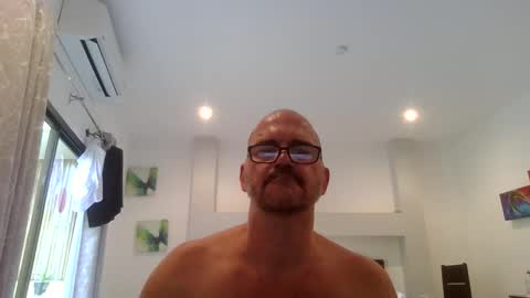 Cockcentric online show from 11/04/25, 06:23