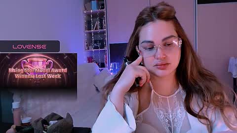 libra_mia online show from 02/05/26, 07:35