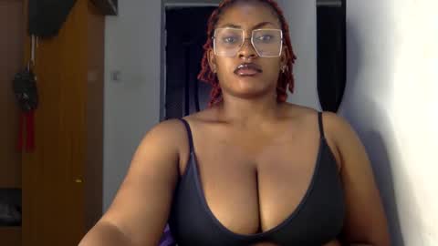 Snapshot of lick_my_pussyyy226651 chatting on 12/18/24, 01:59 caira online show from 12/18/24, 01:59