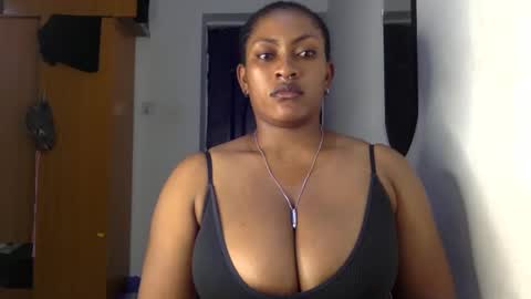 Snapshot of lick_my_pussyyy226651 chatting on 12/31/24, 12:32 caira online show from 12/31/24, 12:32