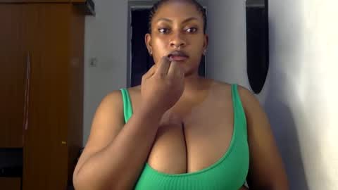 Snapshot of lick_my_pussyyy226651 chatting on 01/16/25, 11:16 caira online show from 01/16/25, 11:16