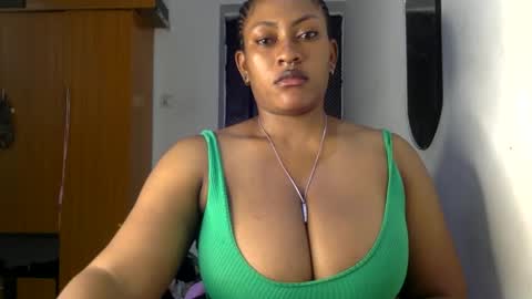 Snapshot of lick_my_pussyyy226651 chatting on 01/17/25, 01:24 caira online show from 01/17/25, 01:24