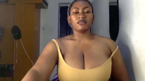 Snapshot of lick_my_pussyyy226651 chatting on 02/26/25, 12:49 caira online show from 02/26/25, 12:49
