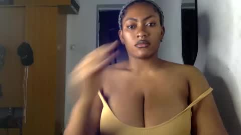 Snapshot of lick_my_pussyyy226651 chatting on 02/26/25, 10:47 caira online show from 02/26/25, 10:47
