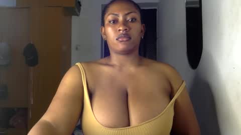 Snapshot of lick_my_pussyyy226651 chatting on 03/06/25, 01:48 caira online show from 03/06/25, 01:48