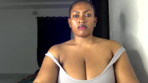 Snapshot of lick_my_pussyyy226651 chatting on 09/10/25, 10:32 caira online show from 09/10/25, 10:32
